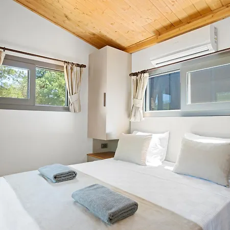 Ozzy Tiny House- Woo * أورلا